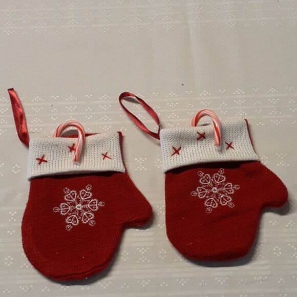 9 pc mitten ornaments - Picture 2 of 10